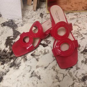 TARYN ROSE Lipstick Red Patent & Smooth Sandals